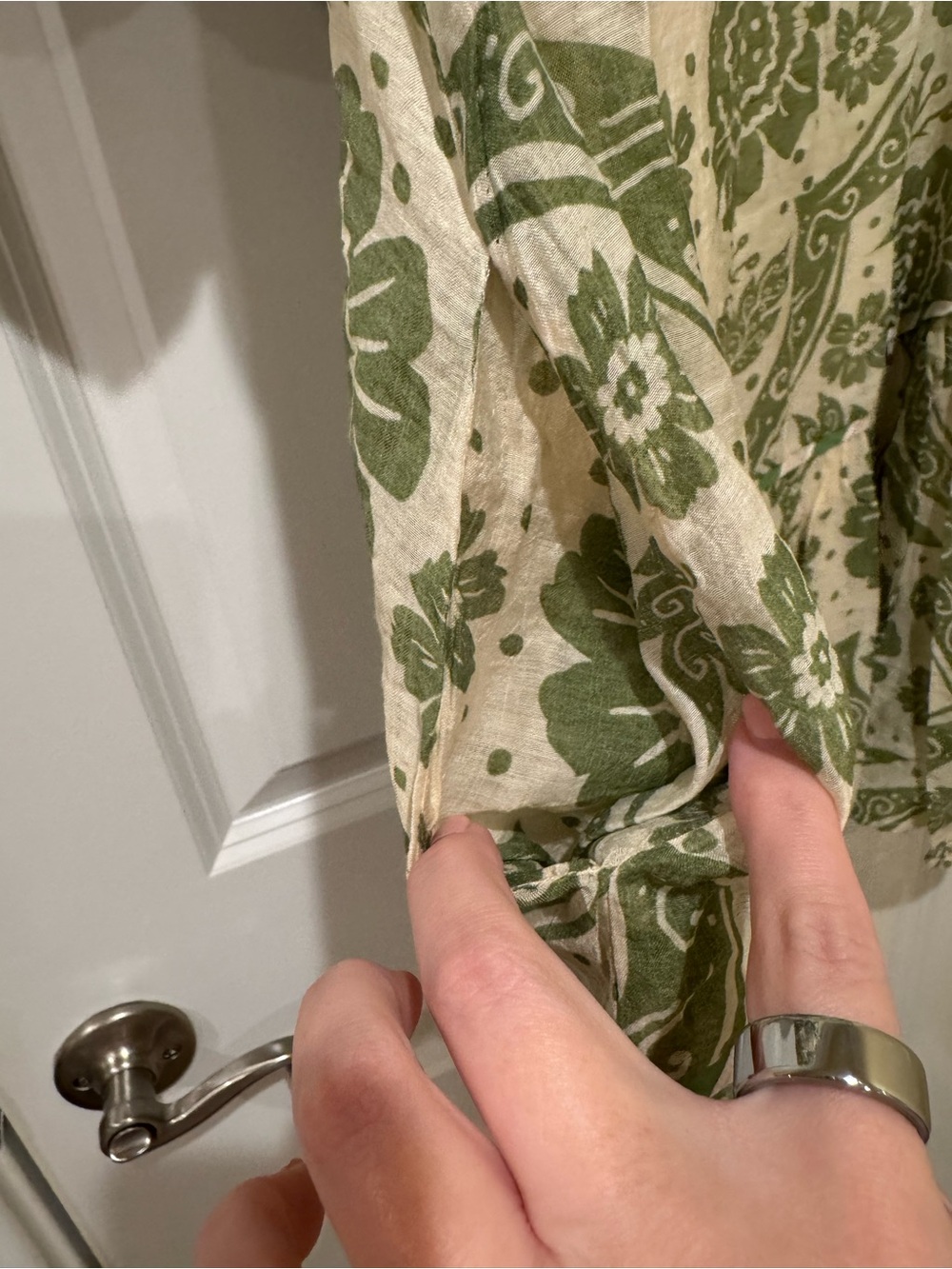 GIGI Green Floral Mini Dress - Picture 3 of 4